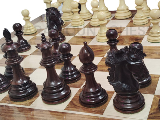 🌟 Play Like a Champion: 4.25-Inch Wellington Chess Pieces & 21-Inch Grand Master Board! ♟️