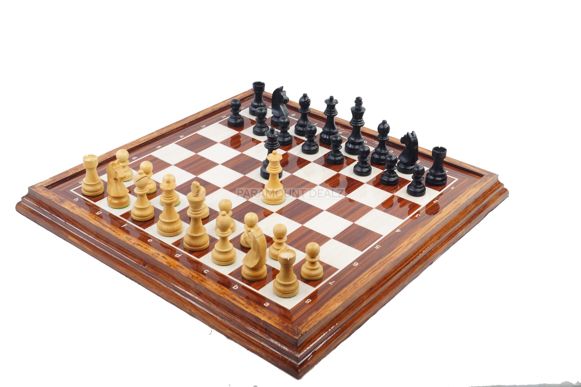 WOODEN LUXURIOUS CHESS TABLE