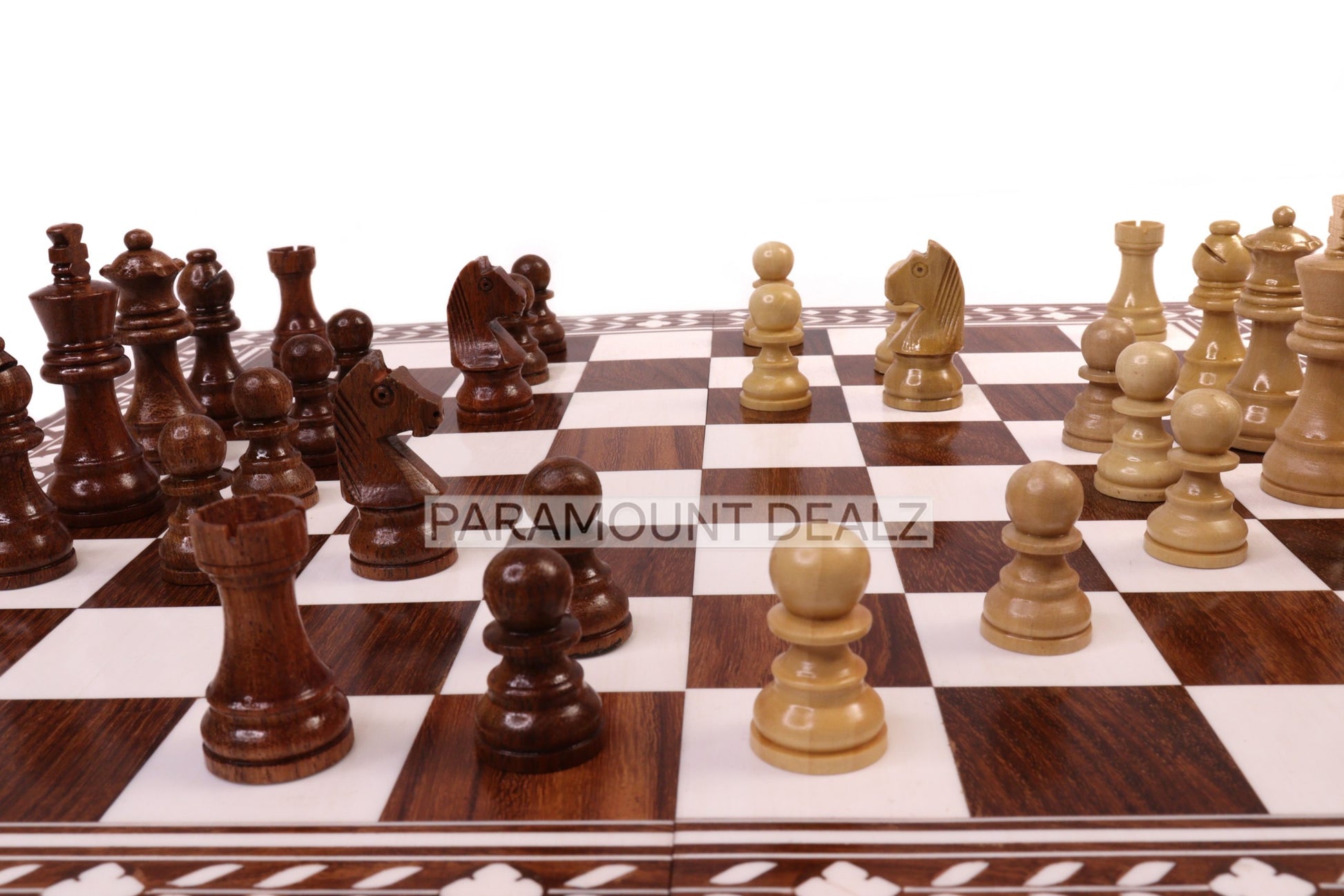 WOODEN FOLDING CHESS SET WITH WOODEN STAUNTION COINS